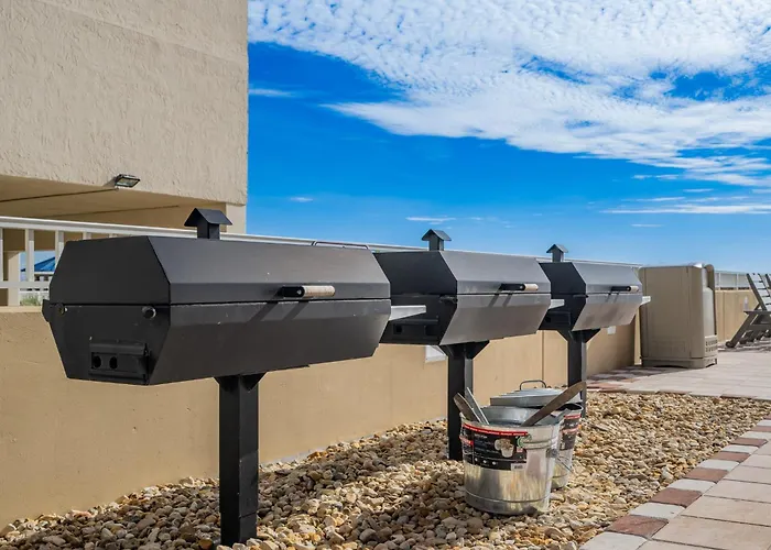 Phoenix Gulf Towers 507